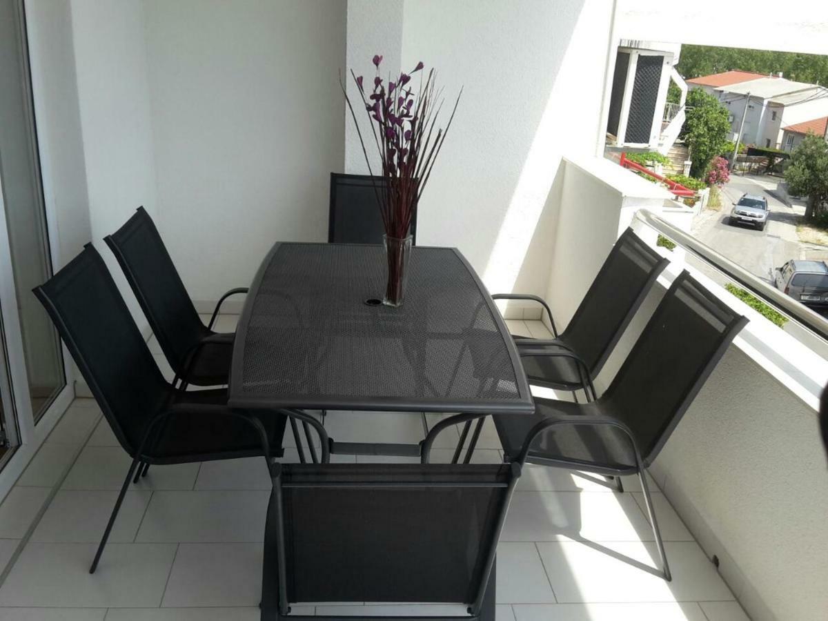 Apartman Mira- Omiš Exteriér fotografie