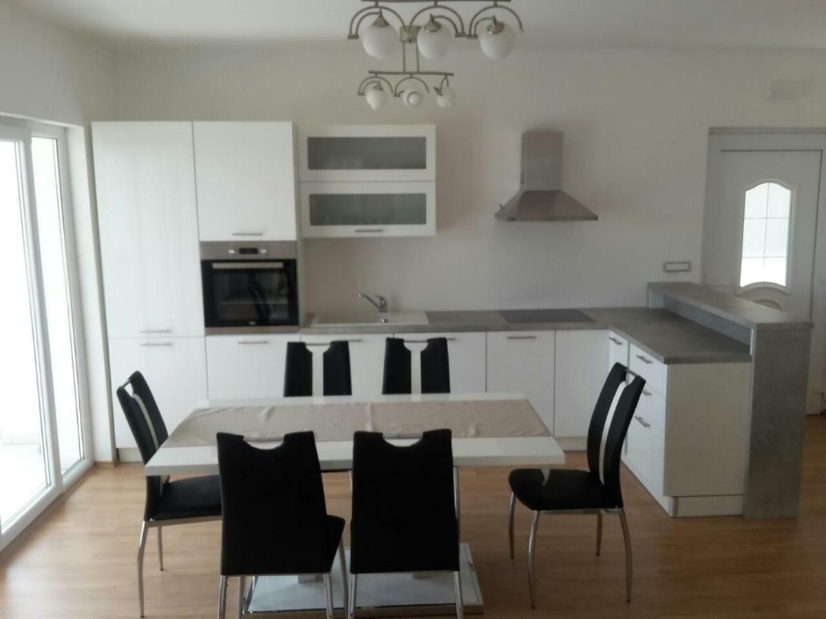 Apartman Mira- Omiš Exteriér fotografie