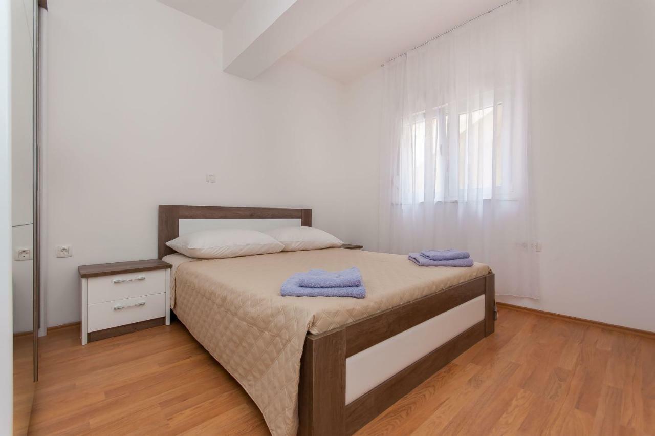 Apartman Mira- Omiš Exteriér fotografie